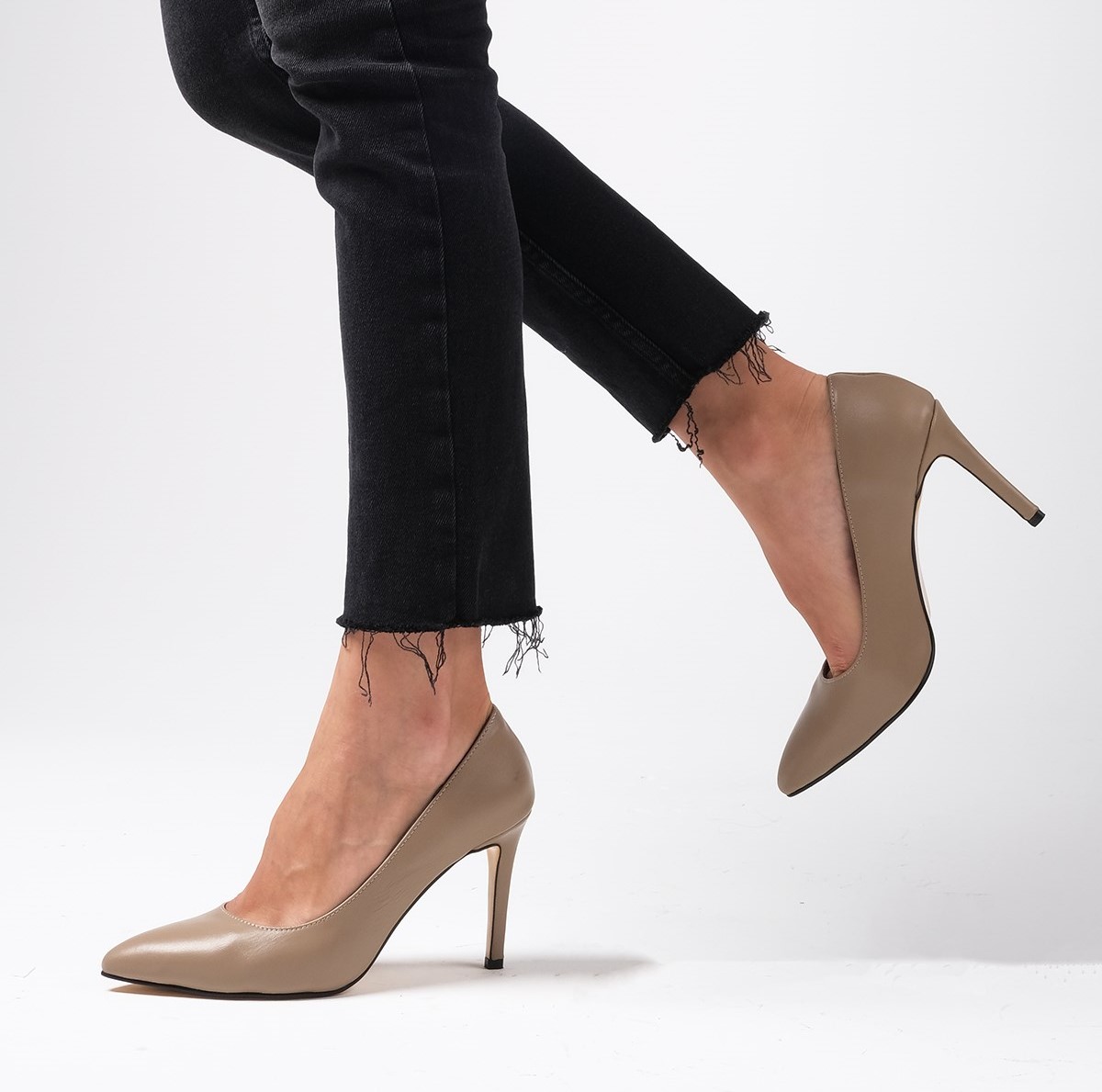 Pantofi ANA bej din piele naturală - imagine 5