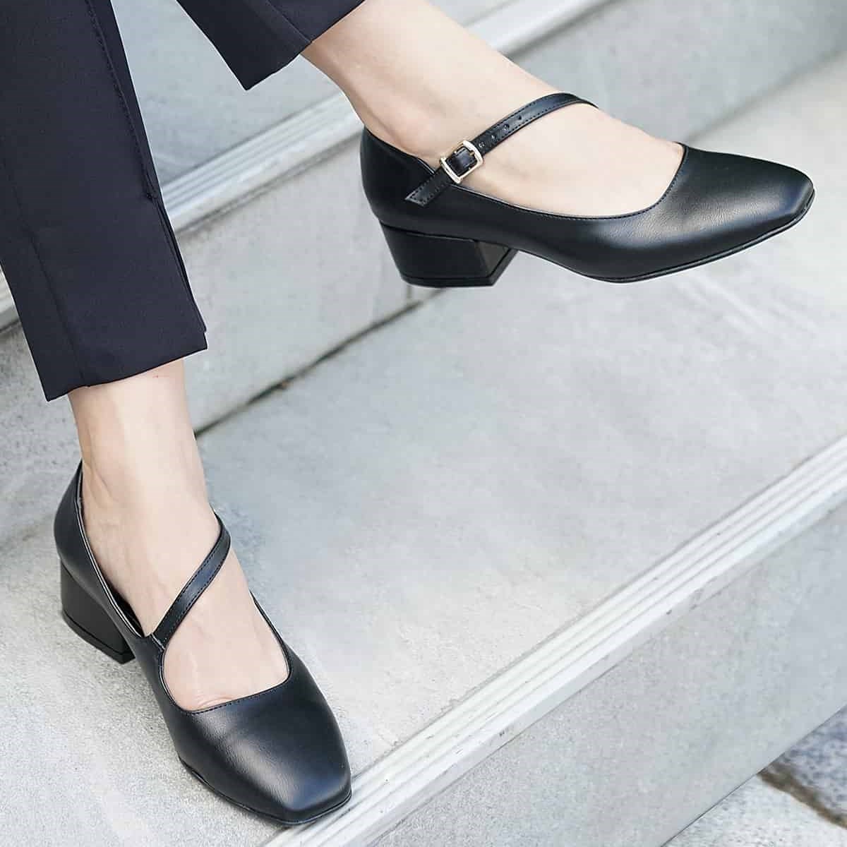 Pantofi LARISA negri din piele naturală - imagine 4