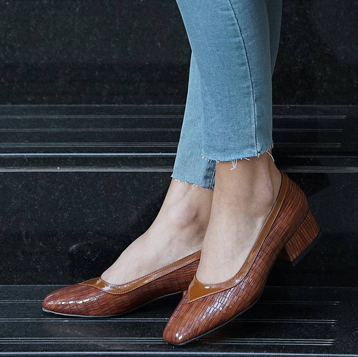 Pantofi ROXANA maro din piele naturală - imagine 4