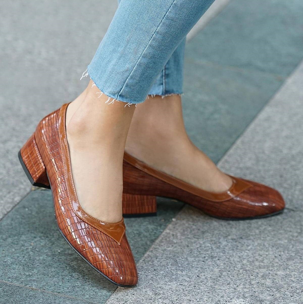 Pantofi ROXANA maro din piele naturală - imagine 2