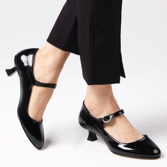 Pantofi NOEMI negri din piele lucioasă - imagine 2