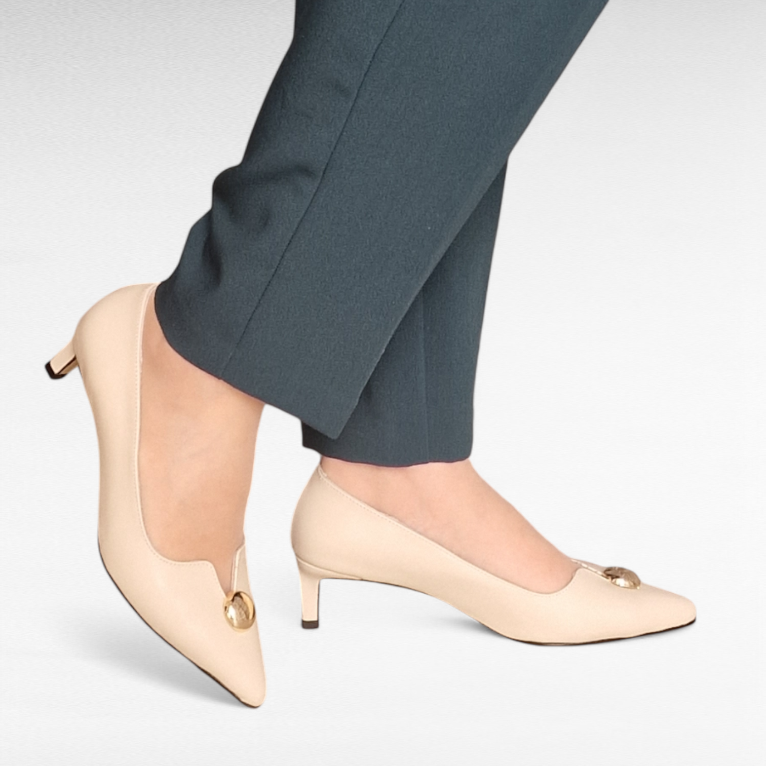 Pantofi ARLETTE bej din piele naturală - imagine 2