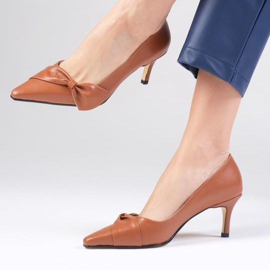 Pantofii ARIANA maro din piele naturală - imagine 5