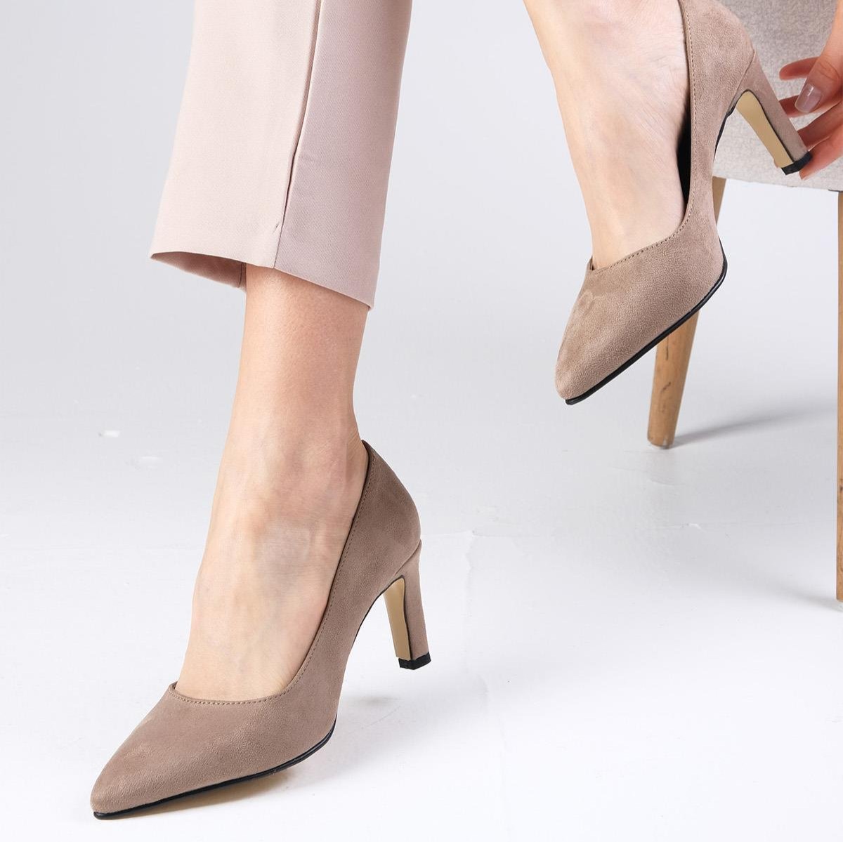 Pantofi ISABEL din piele întoarsă bej cappuccino - imagine 5