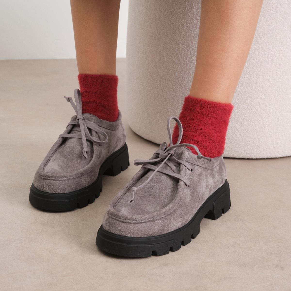 Pantofi CARLA gri din piele naturală întoarsă